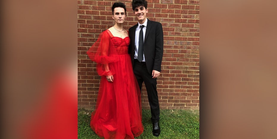 You Look Like An Idiot': CEO Fired For Mocking Teen's Prom Dress