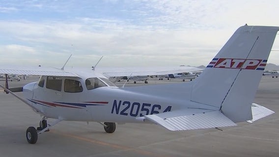 Phoenix flight school offers pilot training as airlines face shortages