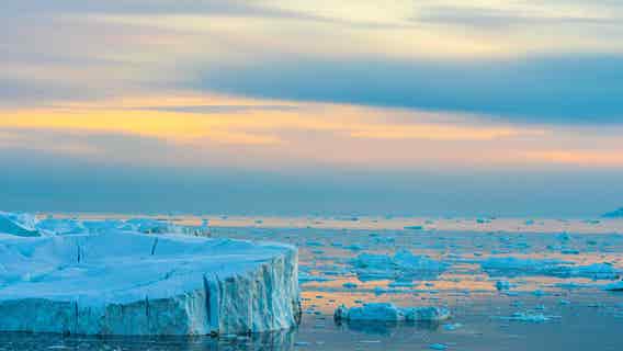 Climate change likely to worsen despite worldwide pledges to cut carbon emissions, report finds