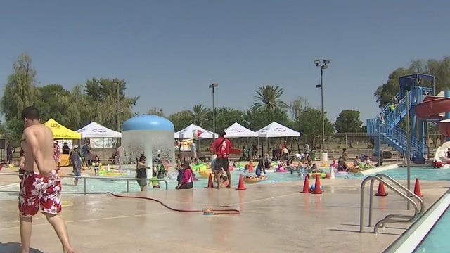Some city pools in Phoenix set to reopen in time for Memorial Day weekend