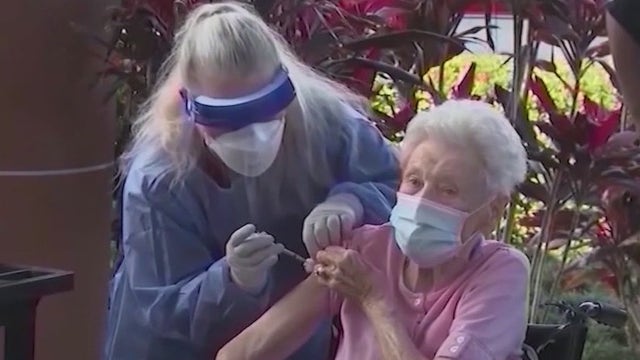 Arizona begins to see decline in those getting COVID-19 vaccines, health expert says