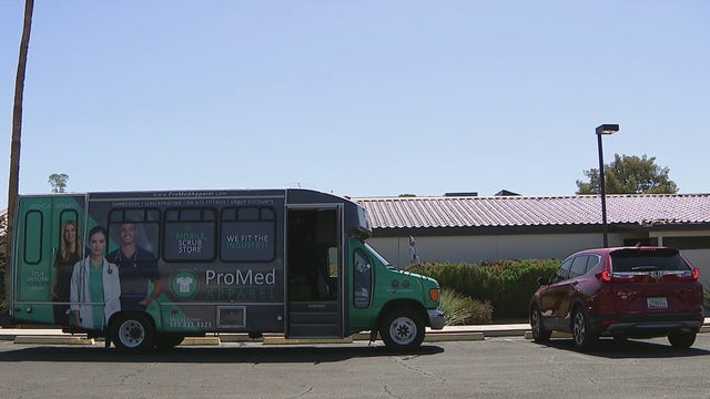 COVID-19 prompts Arizona woman to change ditch the store and go straight to customer