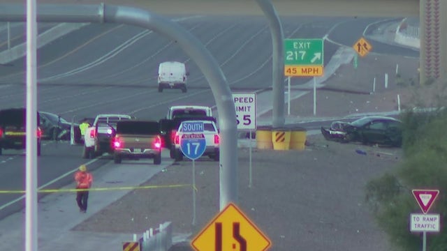 One dead, four injured in crash on I-17 near Pinnacle Peak Road; freeway reopens