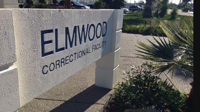 Gang members attack inmate for cooperating with law enforcement, pour floor cleaner on his face: DA