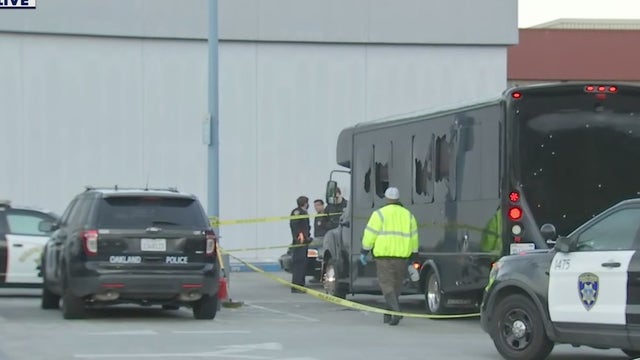 Two teens killed, multiple victims shot on party bus in Oakland