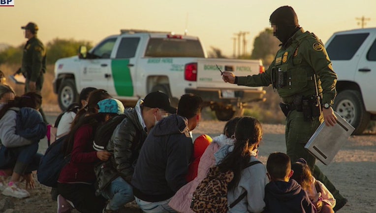 Border Patrol agents arrest dozens of migrants crossing the border into Yuma