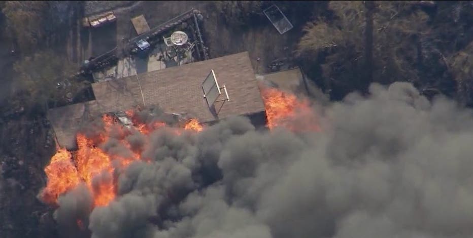 Agencies help Arizona family prepare for wildfire season and recover from Ocotillo Fire