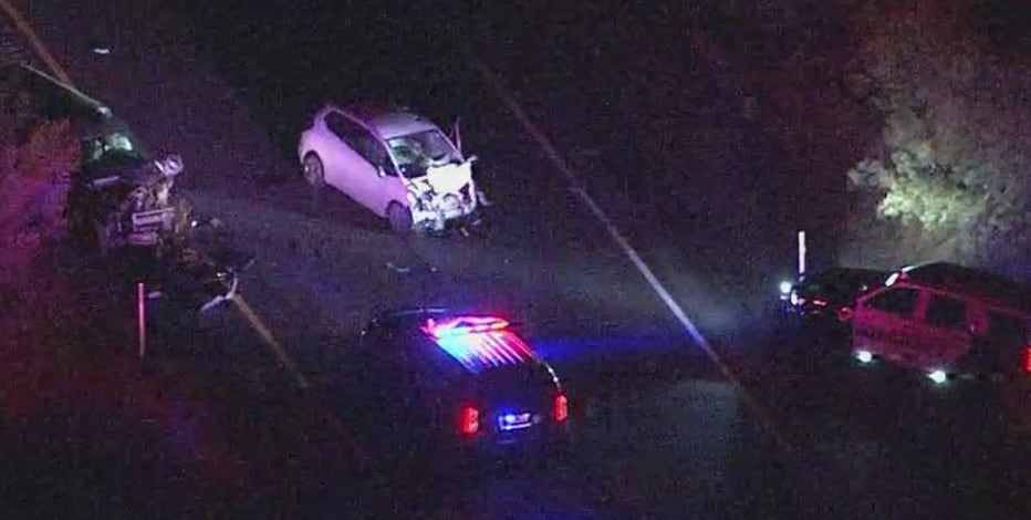 6 injured in wrong-way crash on US 60 near Gold Canyon; highway reopens