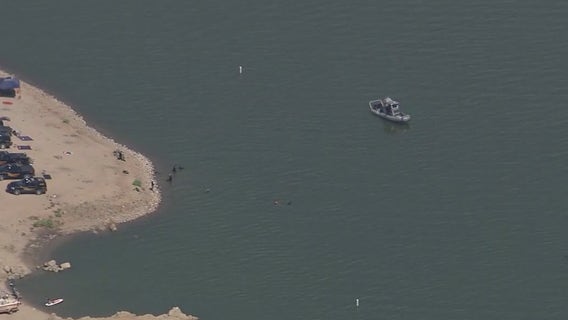Maricopa County dive team still searching for missing man in Bartlett Lake