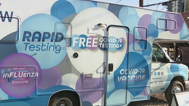 Pop-up COVID-19 vaccination site set up at First Friday in Downtown Phoenix