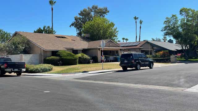 Woman found dead, another injured in Phoenix house fire; arson investigation underway