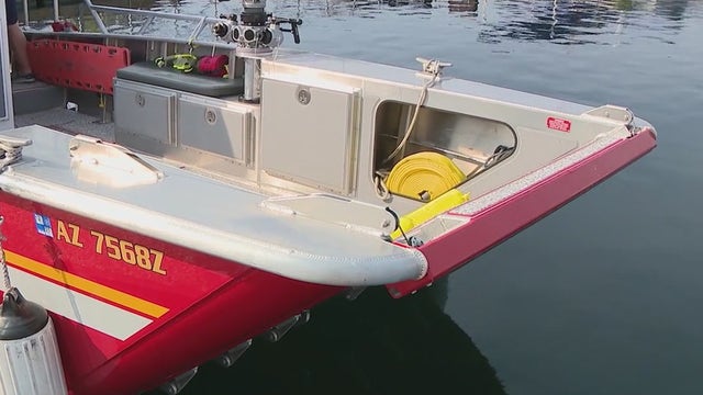 Peoria Fire unveils new boat to perform rescues on Lake Pleasant