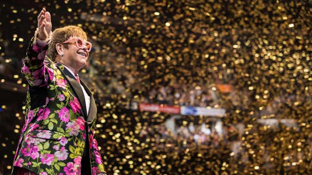 Elton John's 'Farewell Yellow Brick Road' tour coming to Chase Field in 2022
