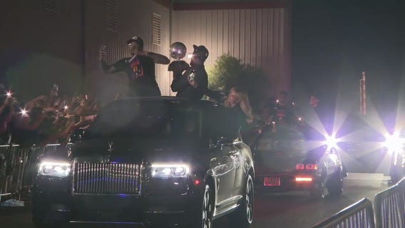 Sky Harbor urges fans not to show up at airport to greet Suns players