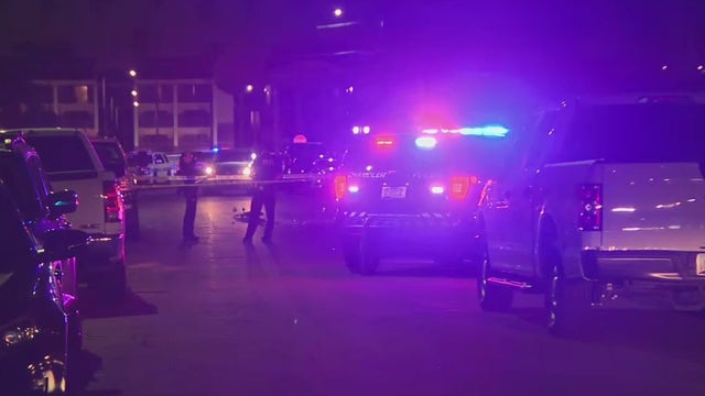 Man shot after driving RV toward Chandler officers, causing police chase; ends in 6-car crash