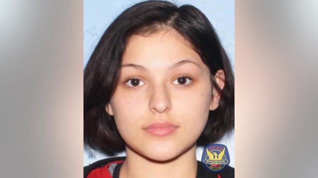 Police: 1 suspect still at large following Phoenix teen's shooting death