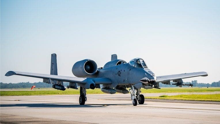 a 10 thunderbolt