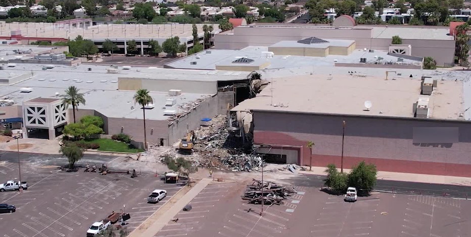 Demolition efforts begin at Paradise Valley Mall as redevelopment project moves forward