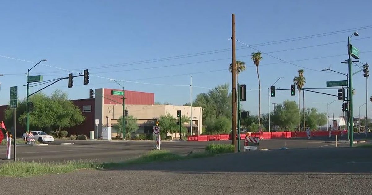 Police investigating after man shot dead near downtown Phoenix | FOX 10 ...