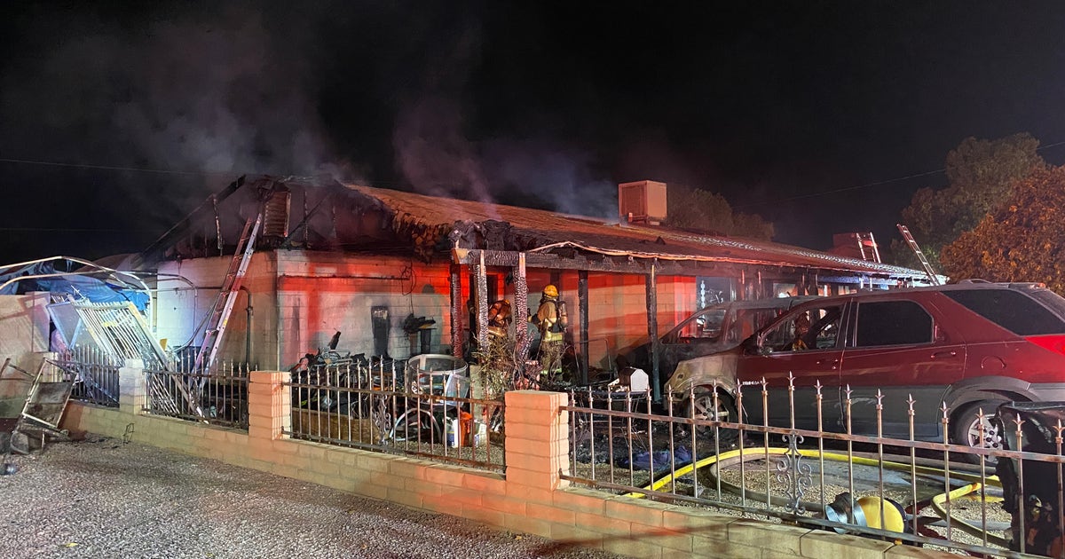 House fire being investigated as possible arson in Phoenix | FOX 10 Phoenix