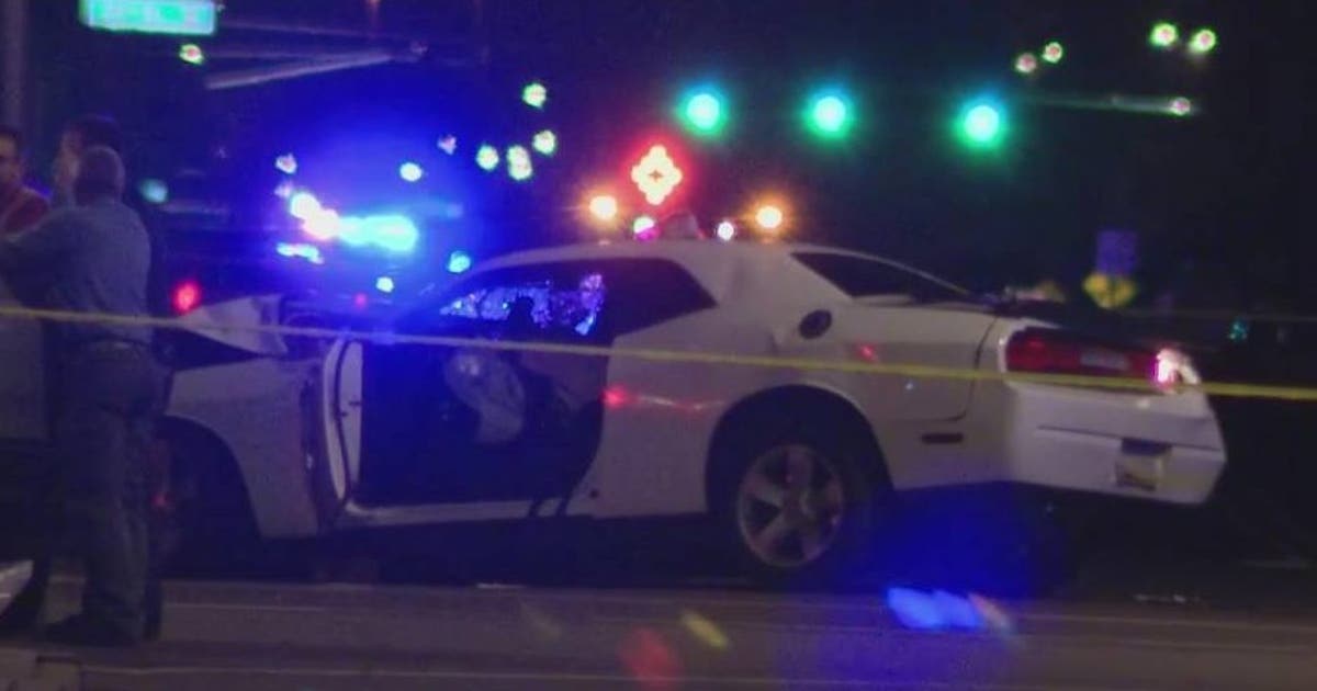 Man killed in multi-vehicle crash at Phoenix intersection | FOX 10 Phoenix