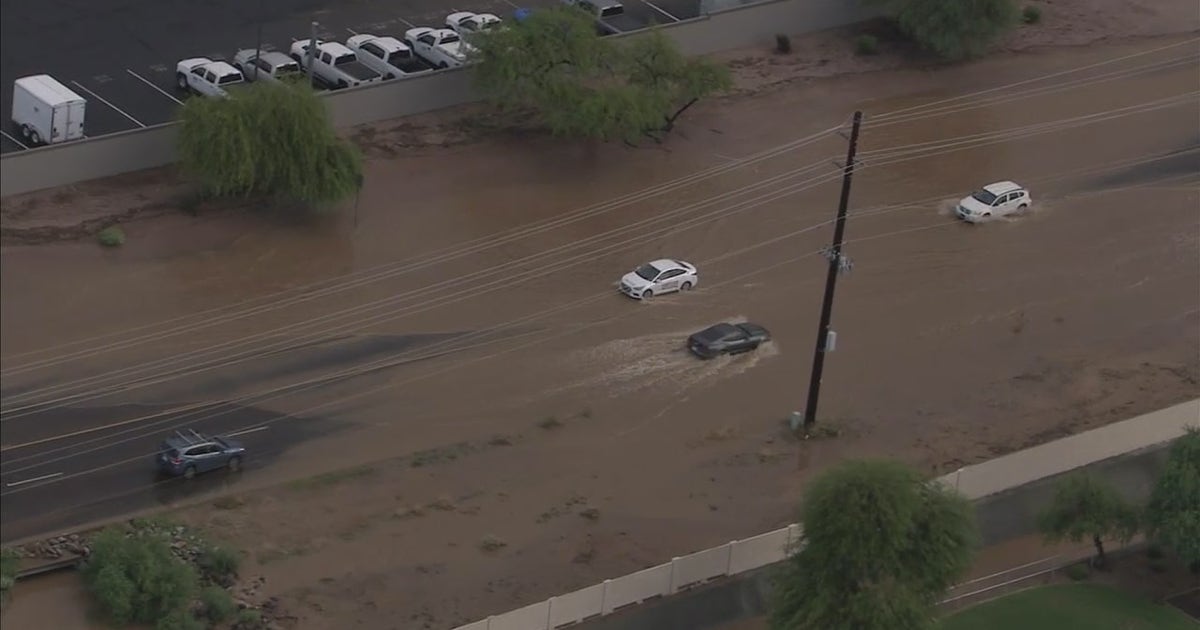 Monsoon weather brings flooding to Phoenix area | FOX 10 Phoenix