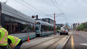 Valley Metro light rail cleared of major delays after train derails in Downtown Phoenix