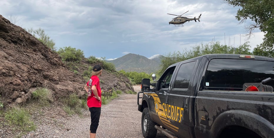 MCSO: 2 people dead following flooding in Camp Creek area