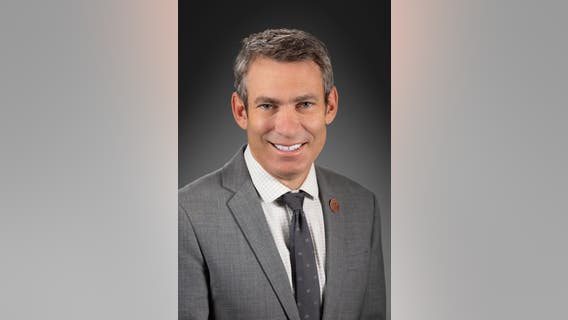 Arizona lawmaker quits to focus on run for governor