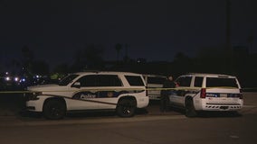 Man dies after being dropped off at west Phoenix hospital with gunshot wound; investigation underway