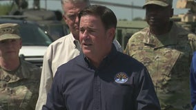 Arizona lawmakers urge Gov. Doug Ducey to use war power at border