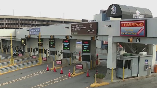 Canada, Mexico borders anticipated reopenings means tourism dollars for Arizona