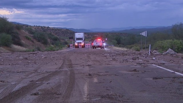 Major part of Arizona sees rain, hail, flooding and delayed flights