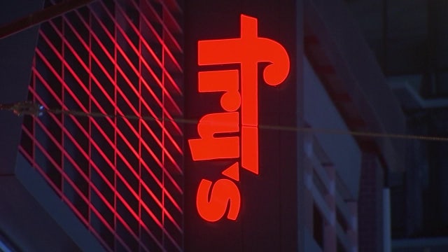 Fry's Food Stores looks to fill more than 2,300 positions across Arizona