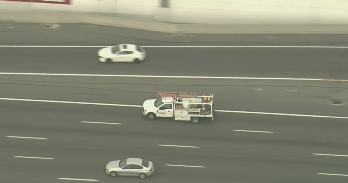 Utility truck driver in custody after leading CHP on chase across Los ...