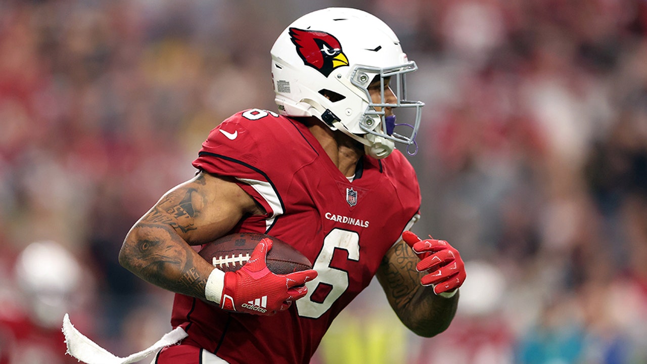 Arizona Cardinals' tweet backfires, turns into call for new uniforms