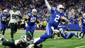 Taylor, ground game help Colts find easy path past Jets
