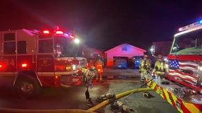 Man hospitalized in west Phoenix house fire