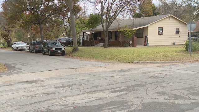 Dallas 15-year-old arrested after police say he confessed to killing his mother