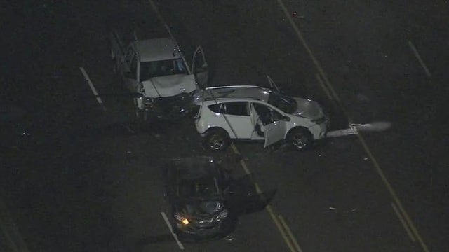 5-car crash in Glendale seriously injures woman, shuts down roads