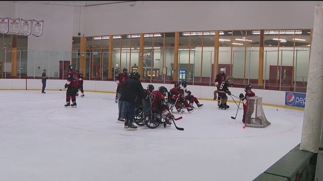 One Step Beyond hockey program helps adults with disabilities learn skills