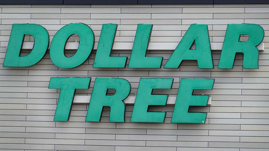 Dollar Tree facade