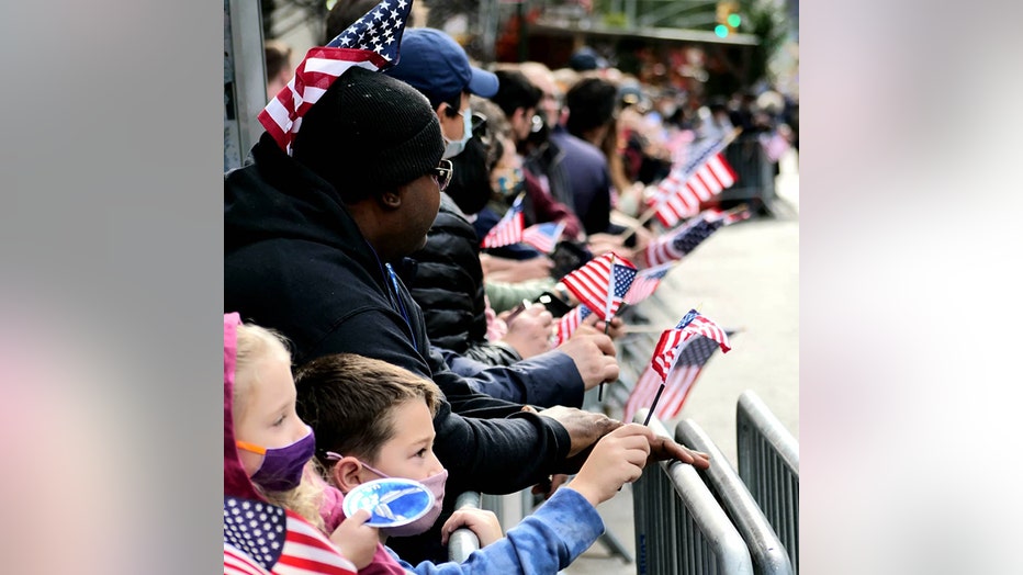 GRELLER_VETERANS_DAY_PARADE_4.jpg