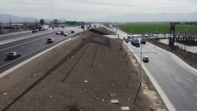 Trash along Loop 202 South Mountain Freeway highlights growing litter problem in Arizona