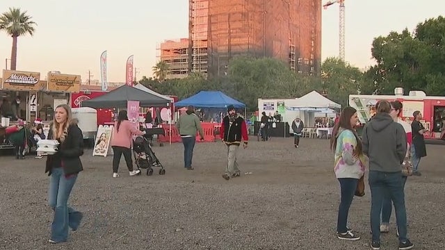Phoestivus 2021: Unique holiday shopping event returns to downtown Phoenix