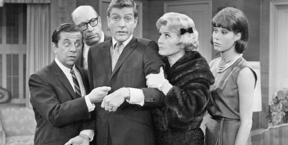 Dick Van Dyke Show Porn - Happy birthday, Dick Van Dyke: 6 episodes of 'The Dick Van Dyke Show' to  stream (for free!)