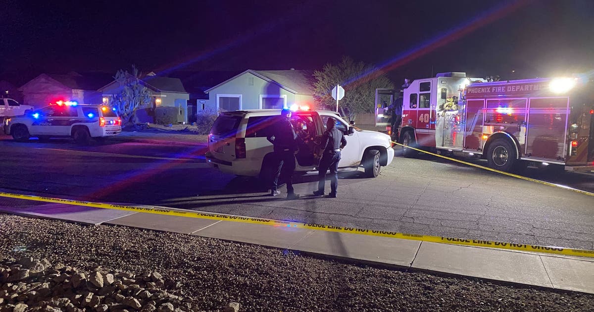 Police investigating shooting after two men were hurt in west Phoenix ...