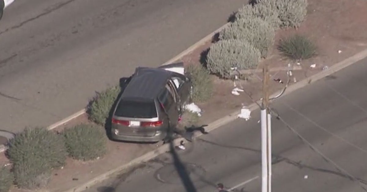 Phoenix car crash sends three kids to the hospital; police are ...