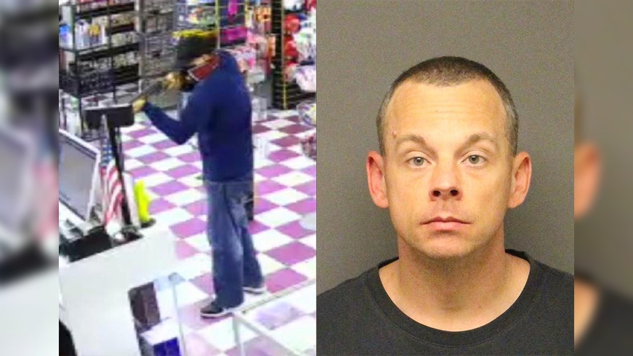 Man took 300 while robbing adult bookstore with shotgun in Lake