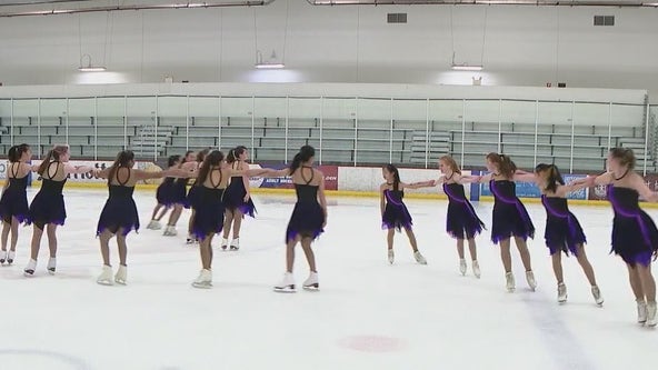 Chandler synchronized skating team donates toys, blankets to Hopi Tribe